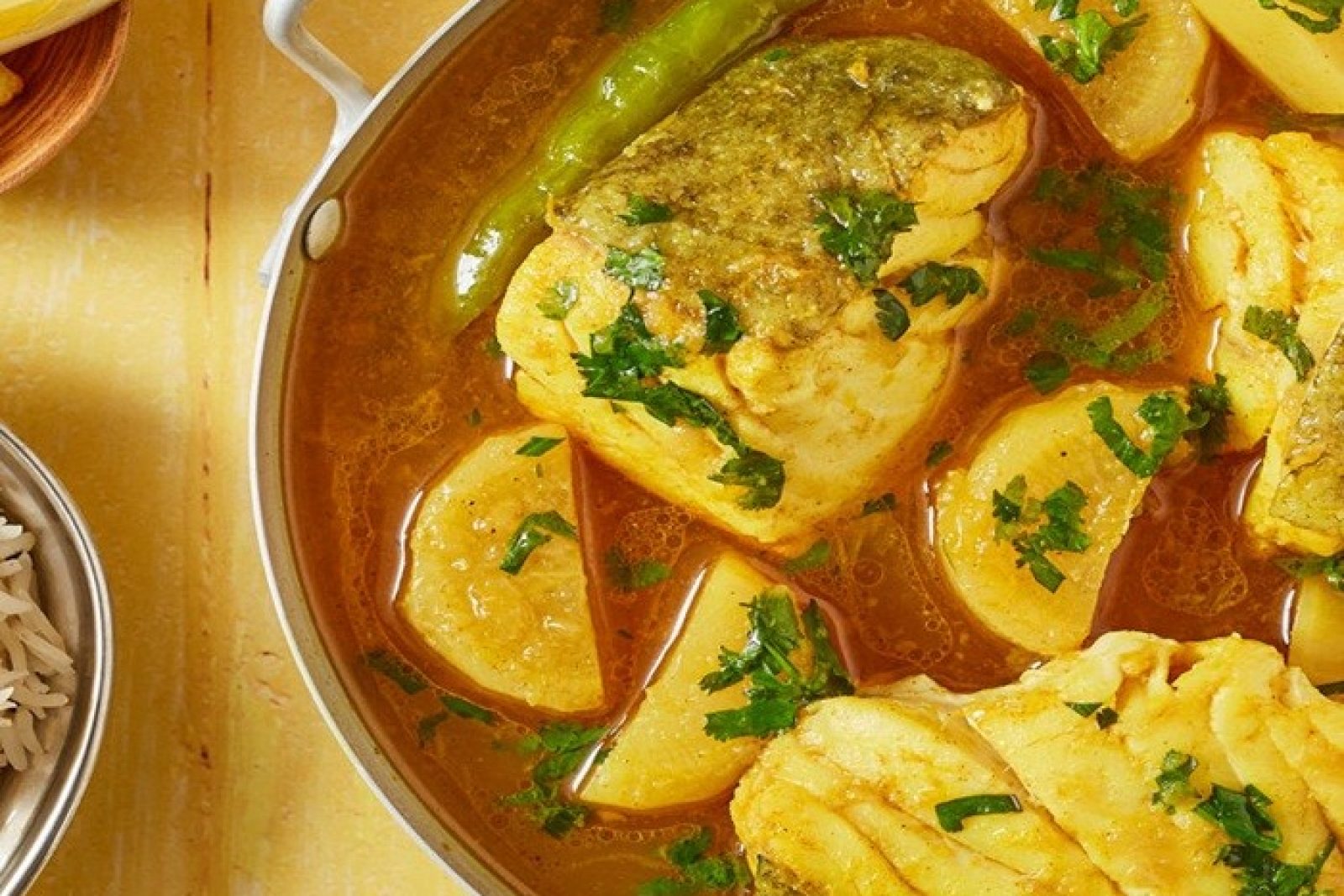 Bangladeski curry z rybą i daikonem