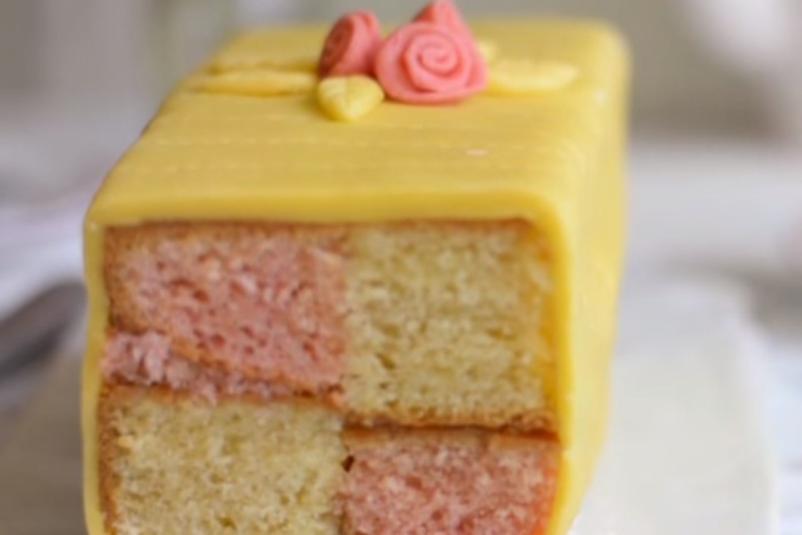 Ciasto Battenberg