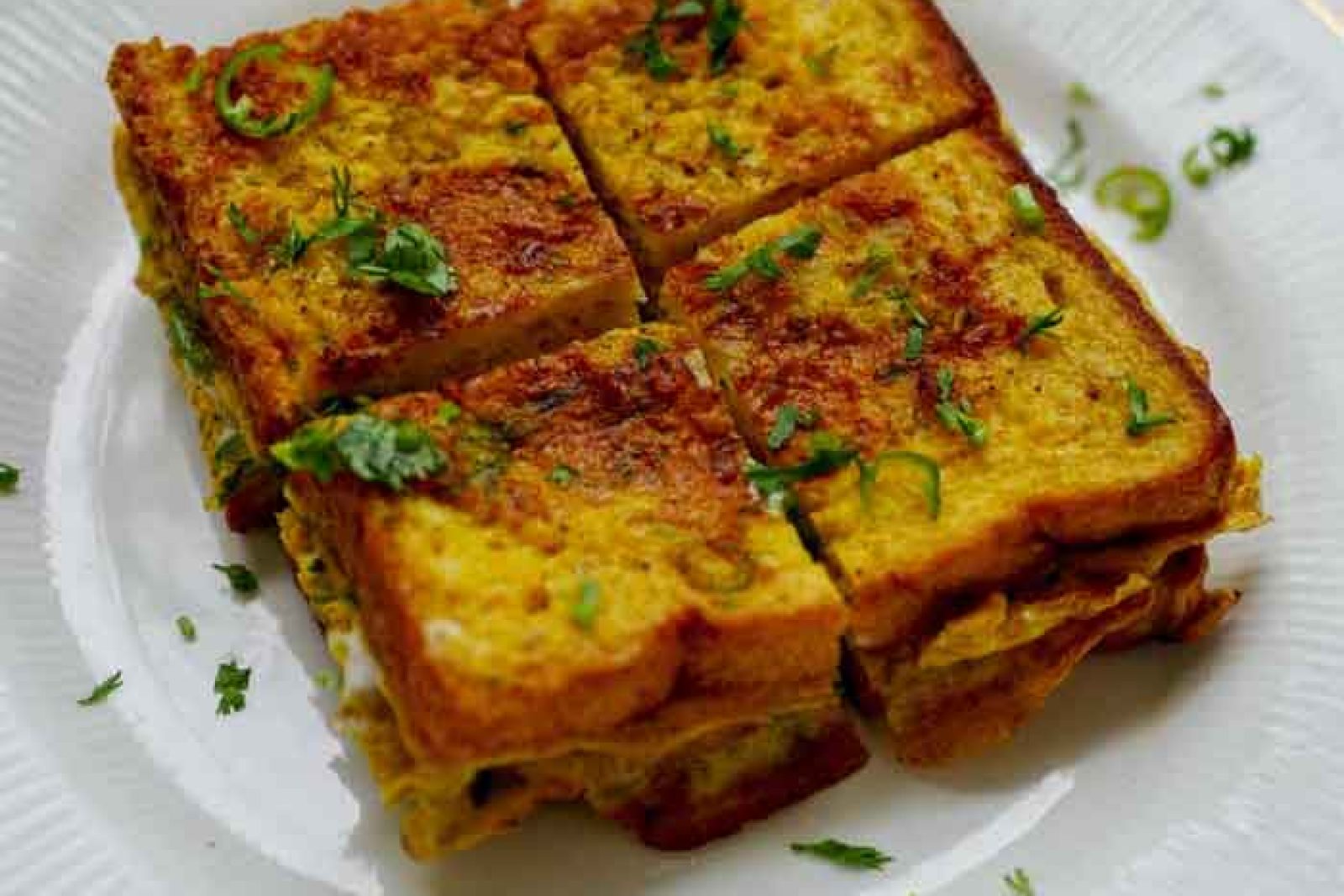 Bread omelette