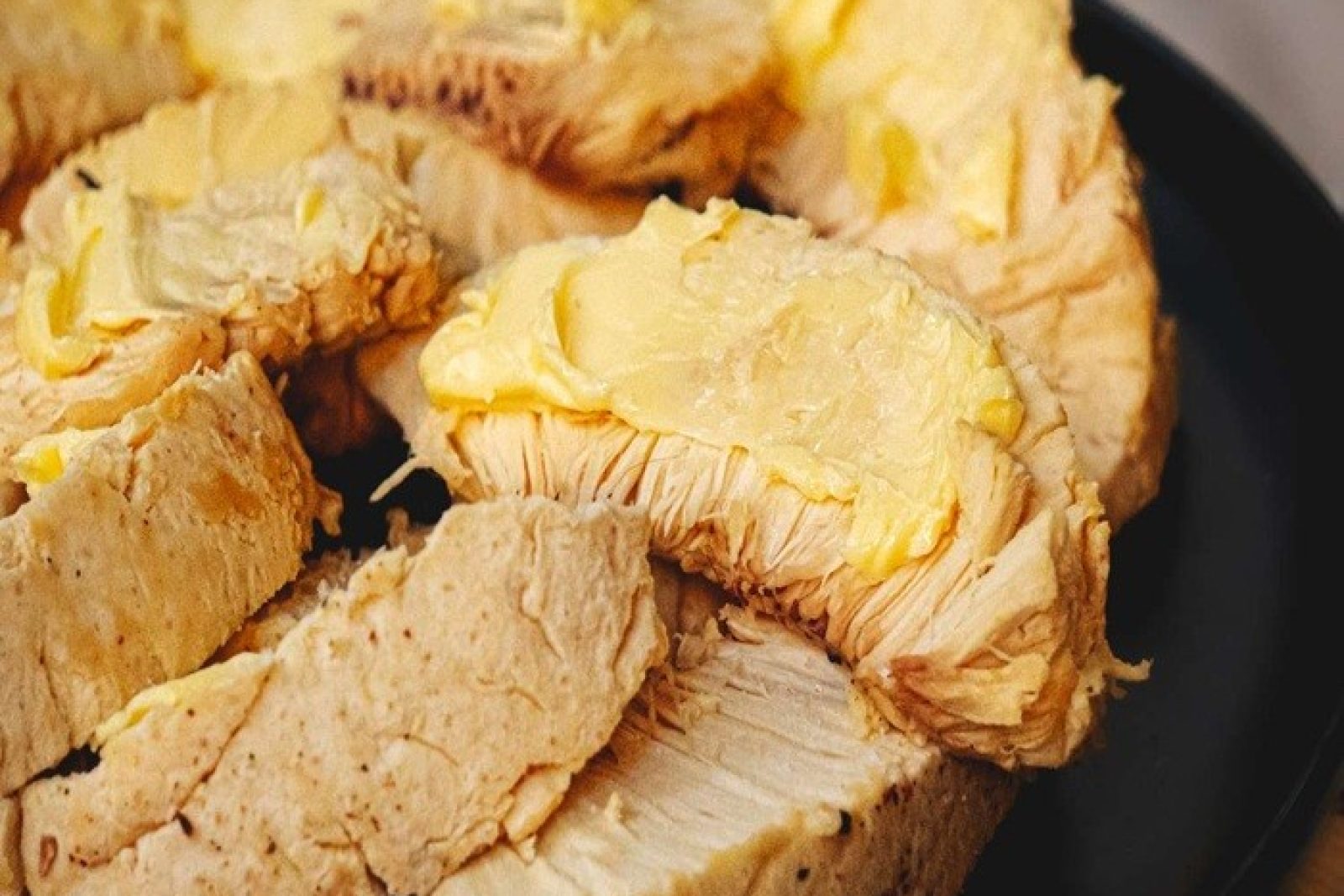 Breadfruit w Sosie ze Śmietany
