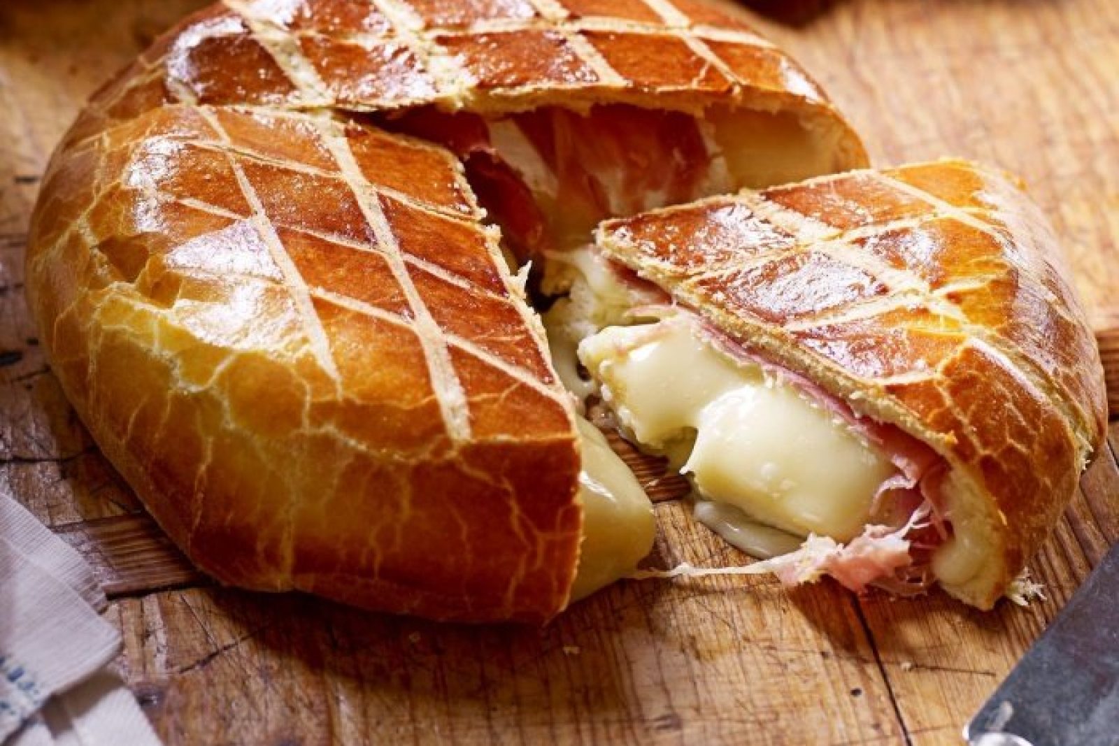 Brie wrapped in prosciutto & brioche