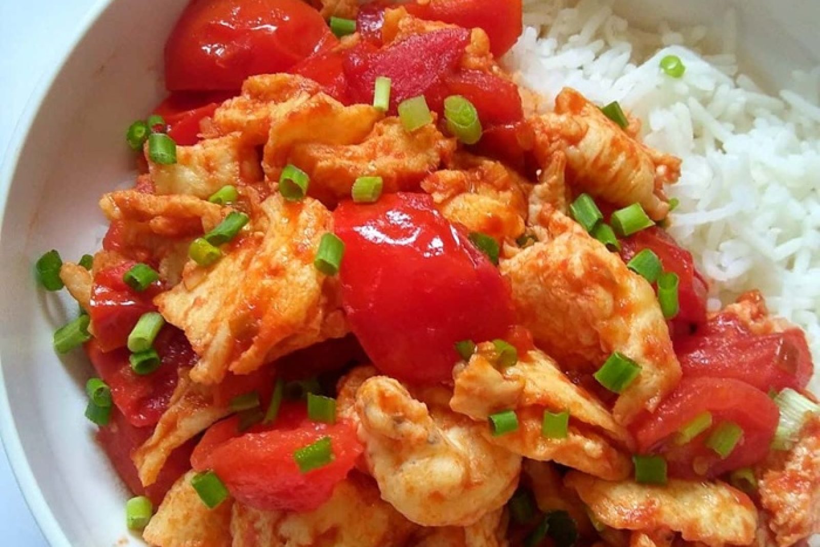 Chinski Stir-Fry z Pomidorów i Jajek
